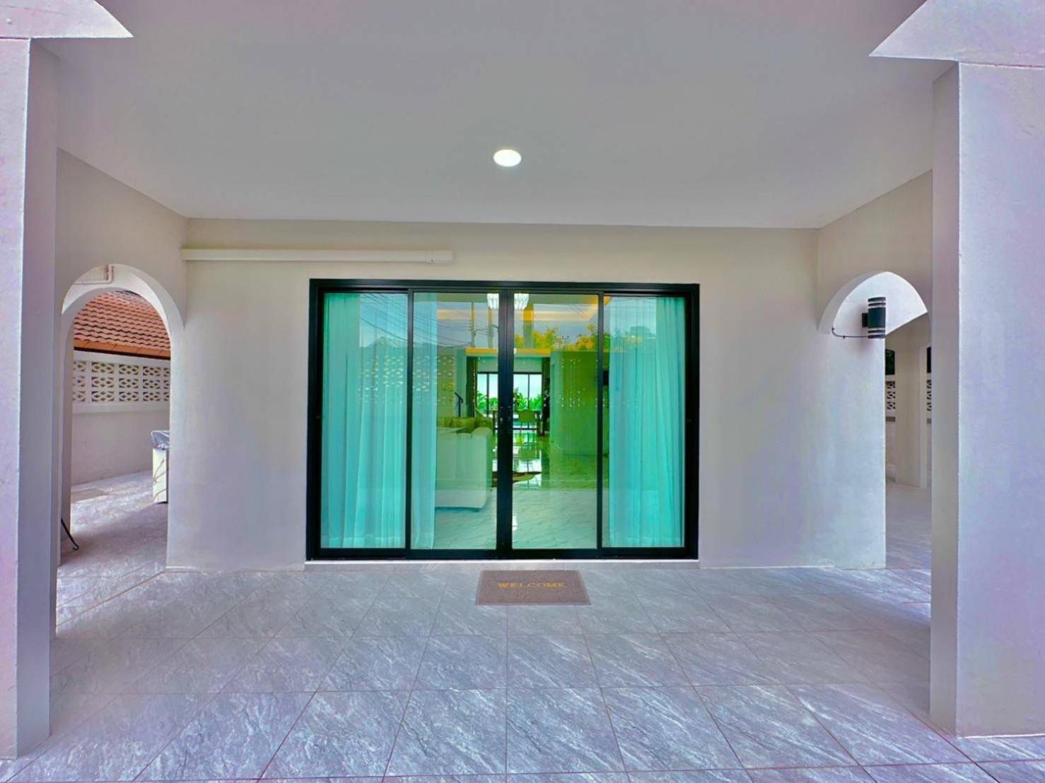 4Bedroom Pool Villa Near Walking St Bonk Pattaya Buitenkant foto