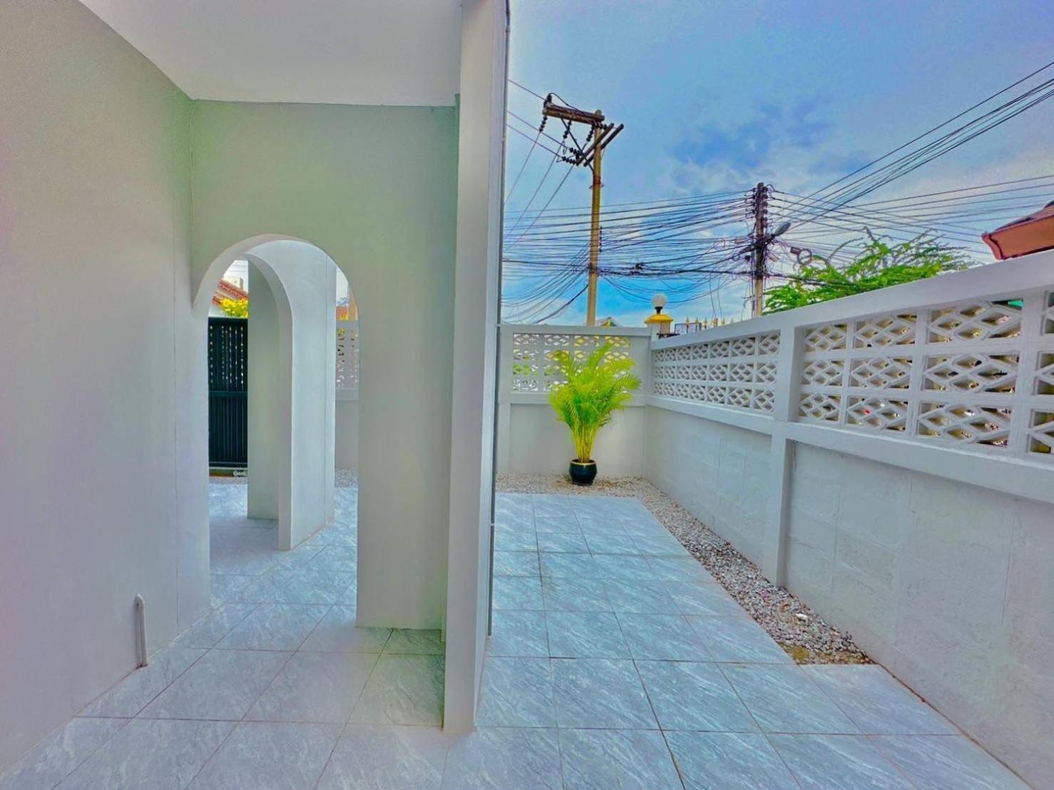 4Bedroom Pool Villa Near Walking St Bonk Pattaya Buitenkant foto